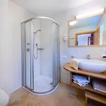 Апартаменты Apartmenthaus Berndlalm Нойкирхен-ам-Гросфенедигер