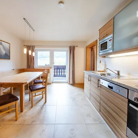 Apartamento Apartmenthaus Berndlalm Neukirchen am Großvenediger