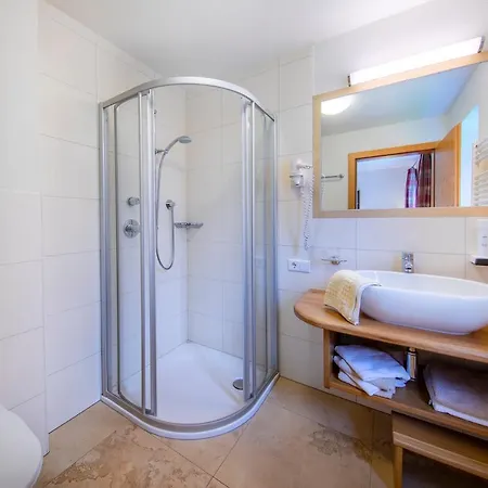 アパート Apartmenthaus Berndlalm Neukirchen am Großvenediger